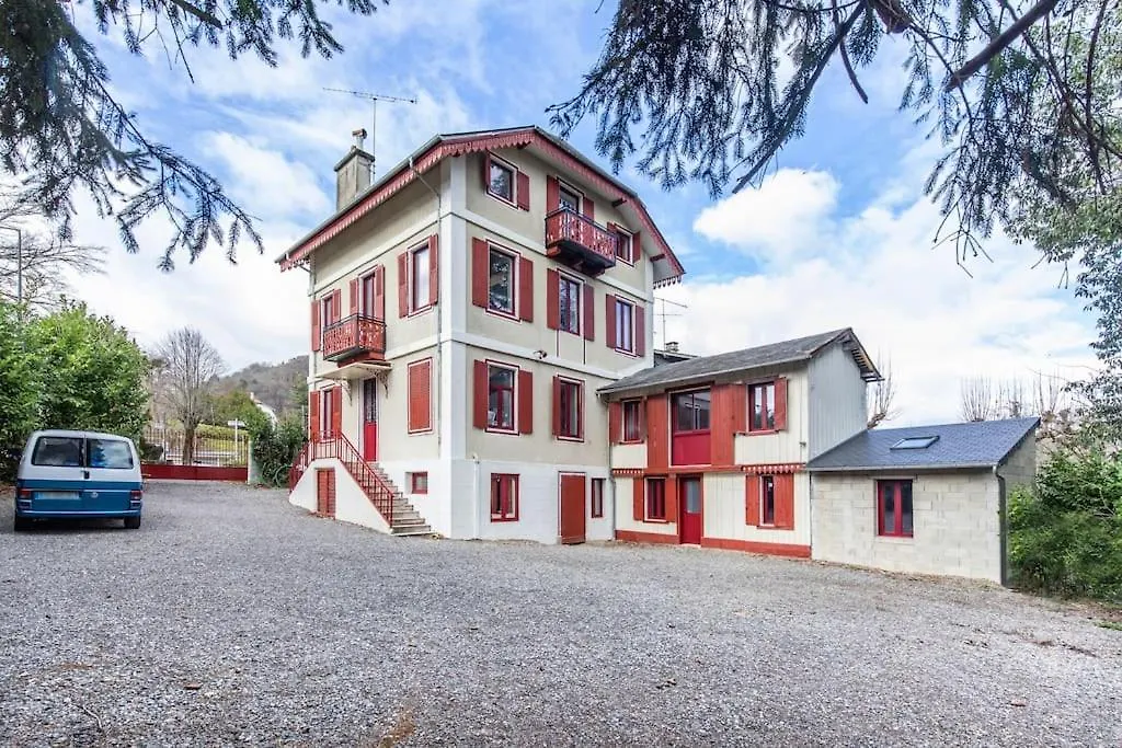 Refuge De L'Ours : T2 Equipe Avec Parking Et Wifi Apartment Bagneres-de-Bigorre France